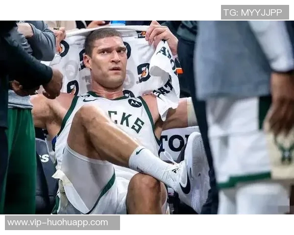 大洛佩兹37岁后单场投中9记三分球追平历史第三位成就 大洛佩兹37岁后单场投中9记三分球追平历史第三位成就