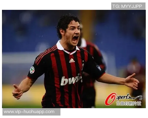 蒂亚戈席尔瓦与米兰谈判停滞其他球队追逐更为积极