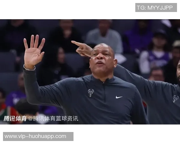 雄鹿对阵森林狼里弗斯透露字母哥出场时间将控制在30到31分钟内